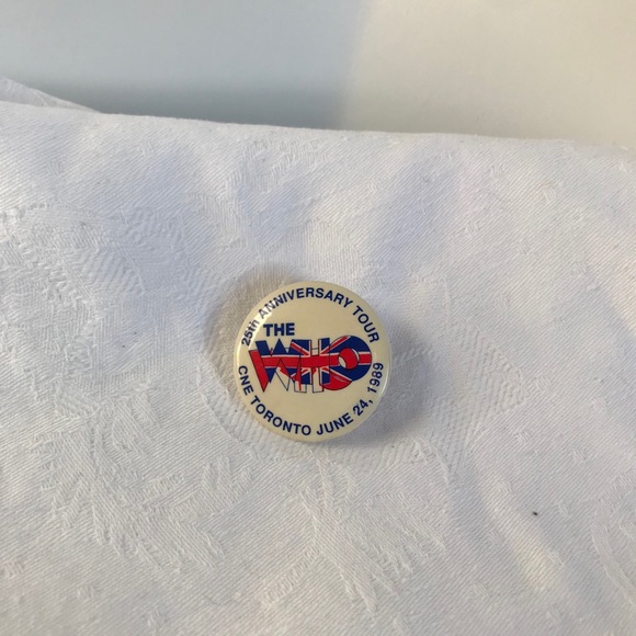 “The Who” 1989 Toronto CNE collector pin - Picture 3 of 6